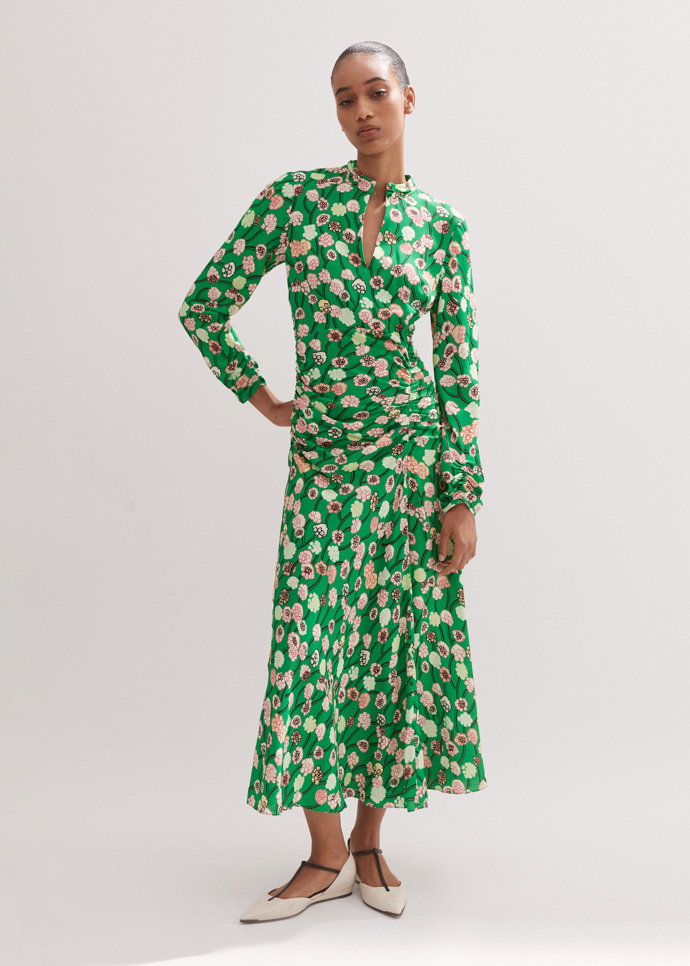 Green dress with flower print hotsell