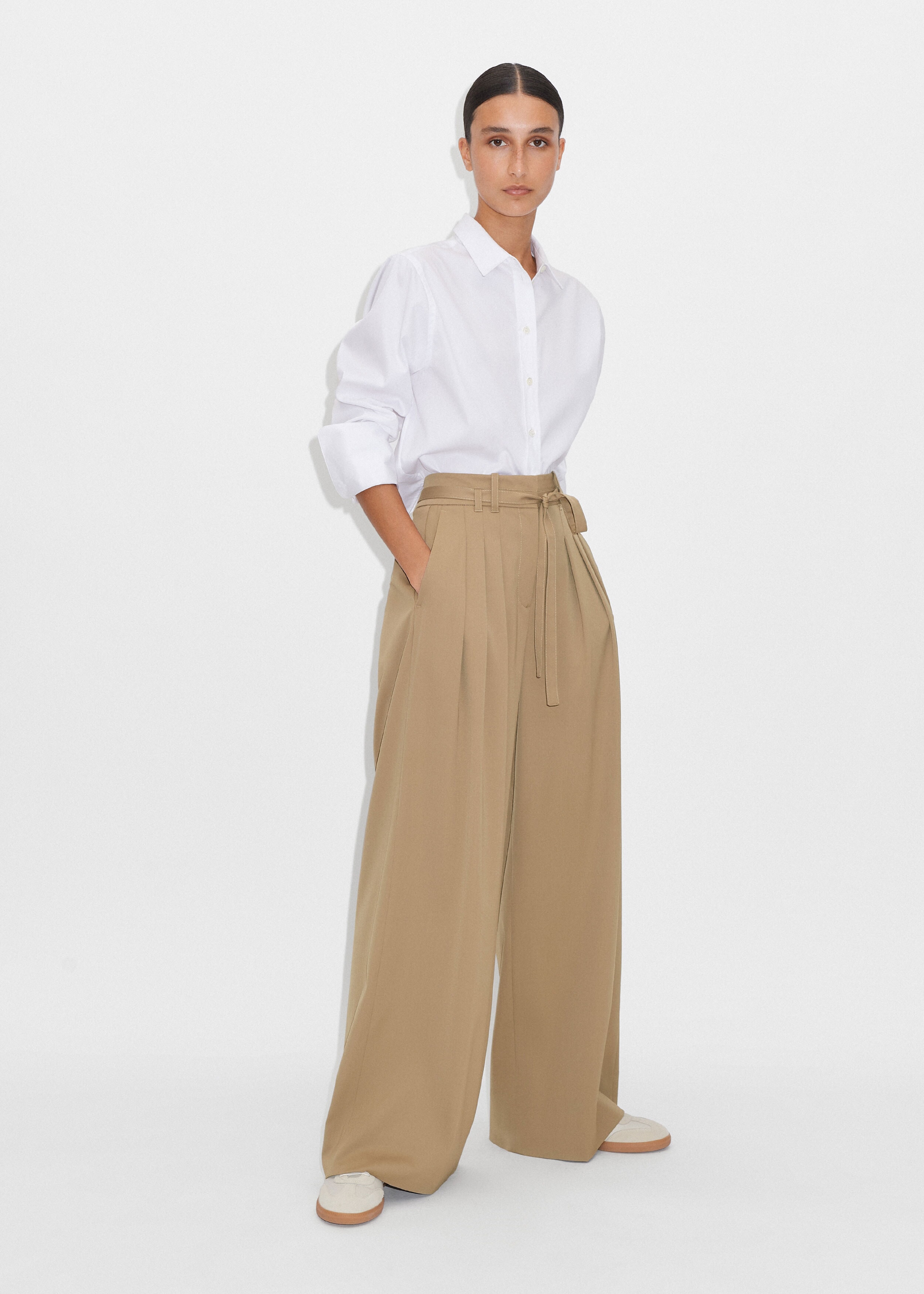 U Belted Pleated Wide Pants