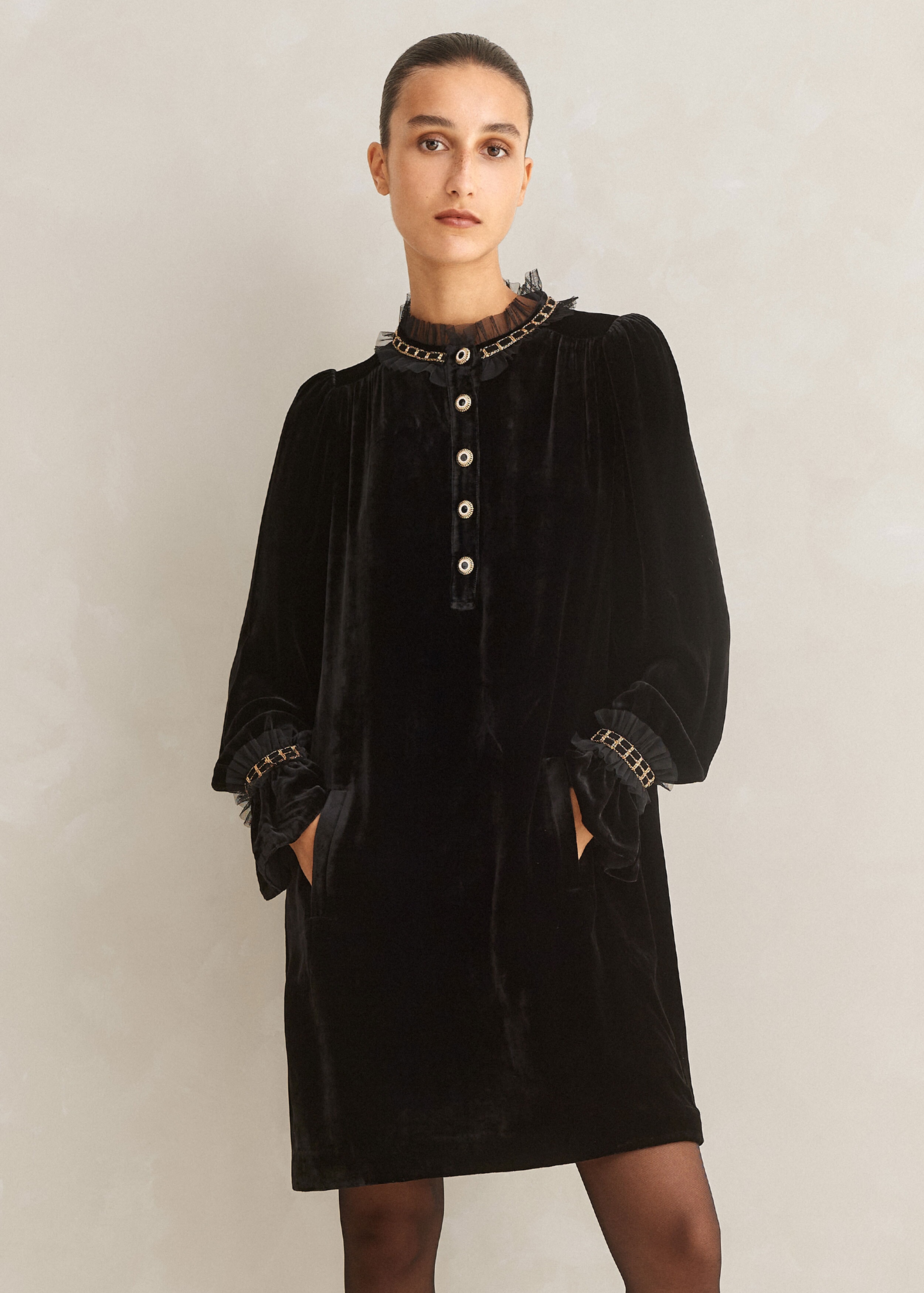 Silk-Blend Velvet Statement Shift Dress Black