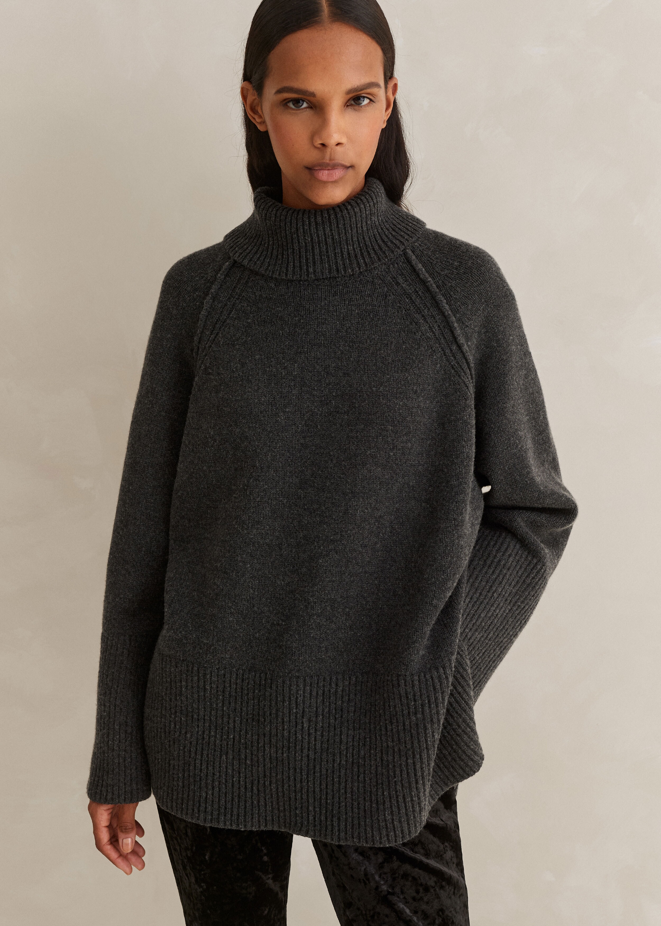 Merino Cashmere Oversized Longline Sweater Dark Charcoal
