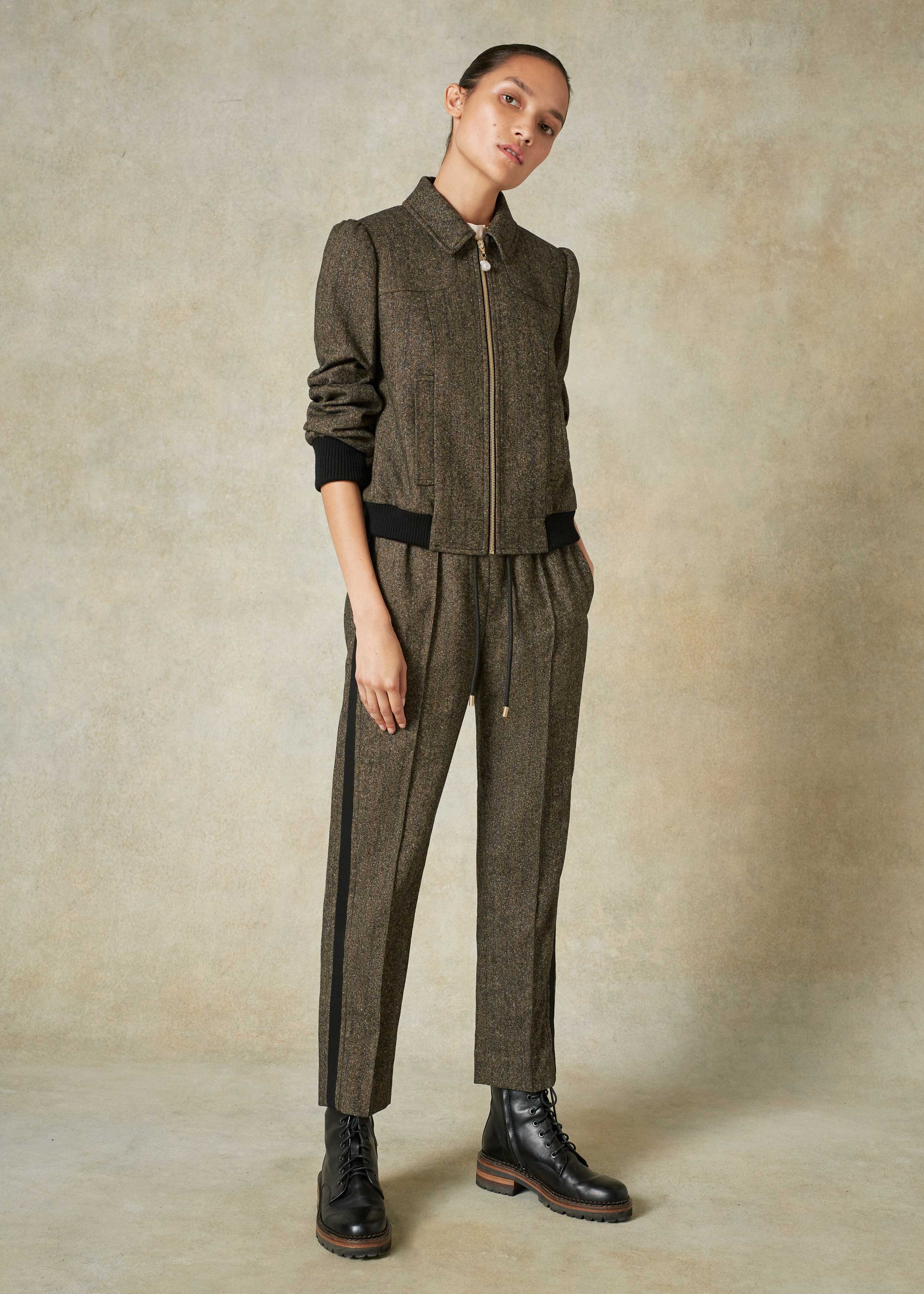 Donegal Tweed Slim Crop Trouser Suit Neutrals