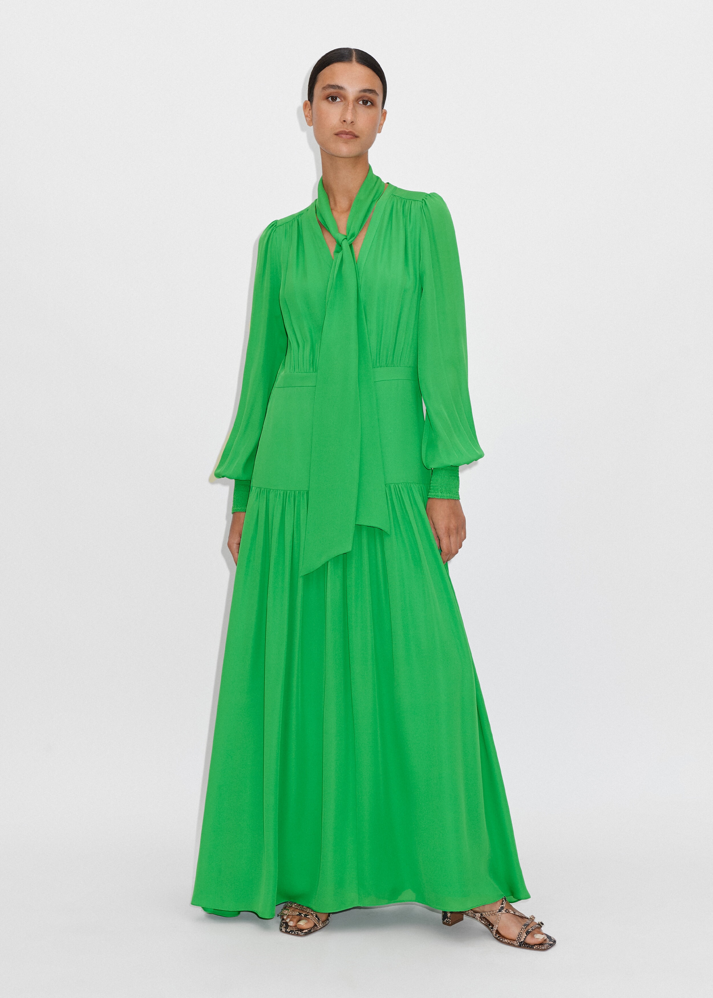 Silk Statement V-Neck Maxi Dress + Belt Rainforest Green