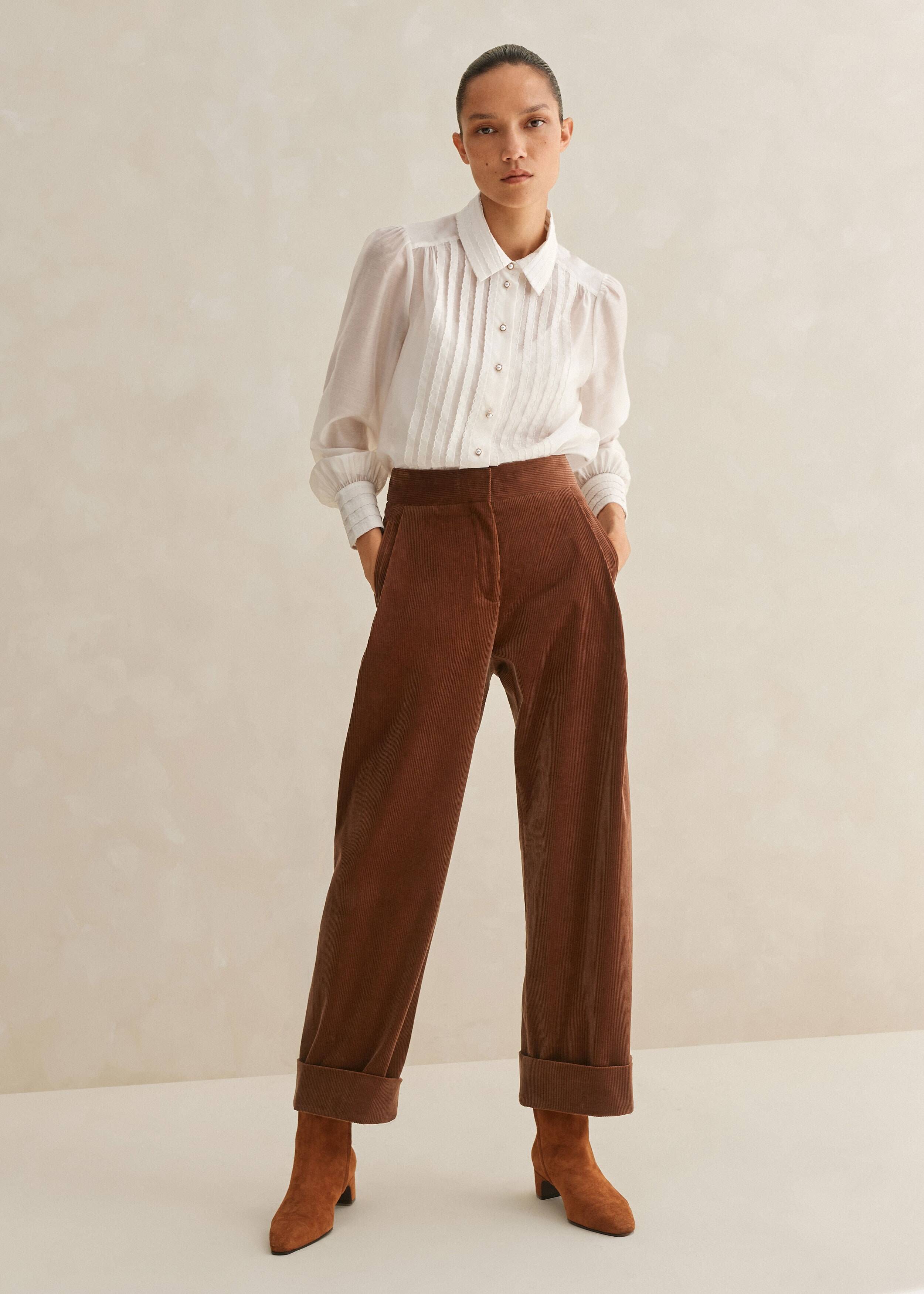 Fine Cord Tapered Pant Toffee
