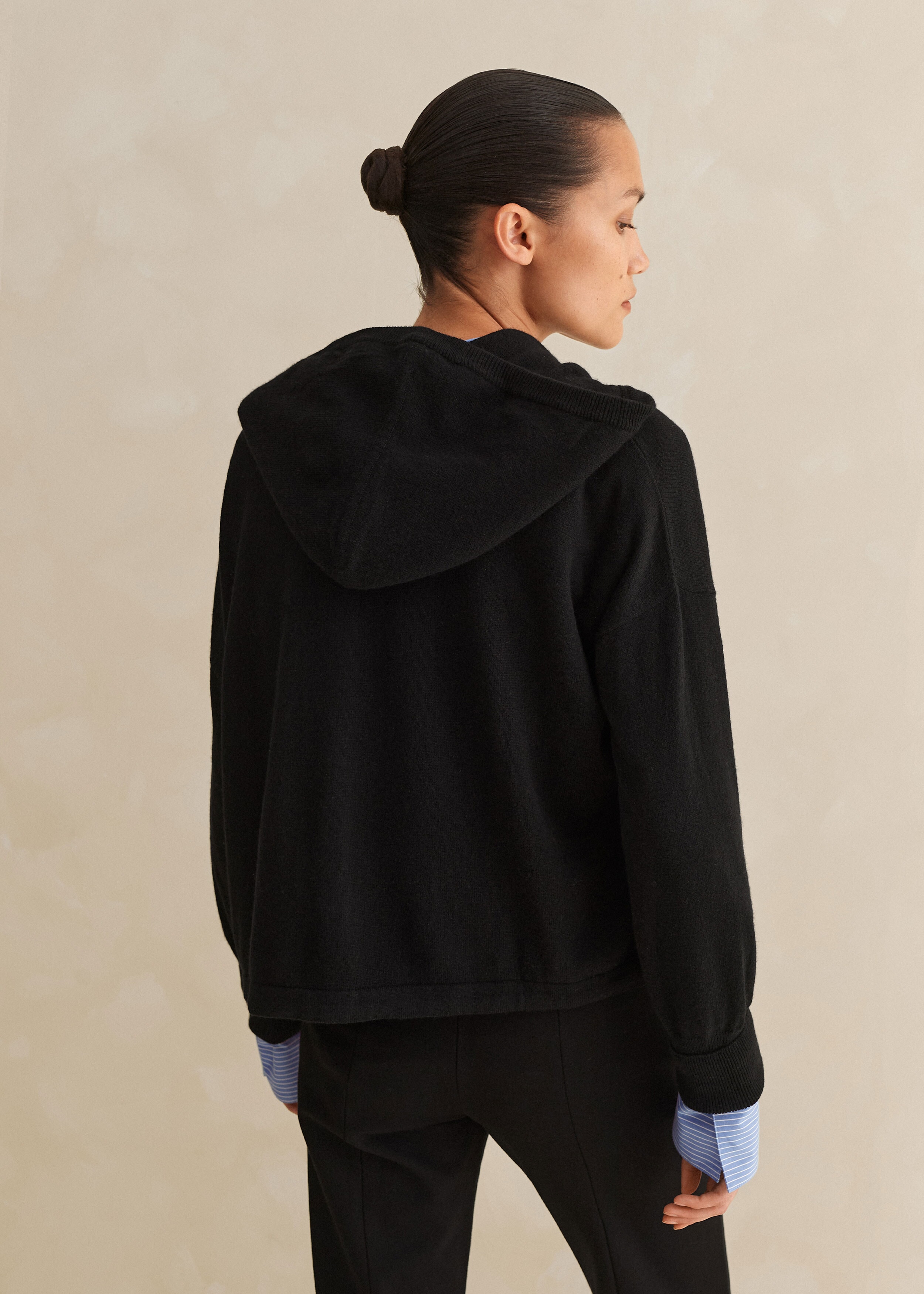 Louis Vuitton® Inside Out Cashmere Hoodie Black. Size Xs