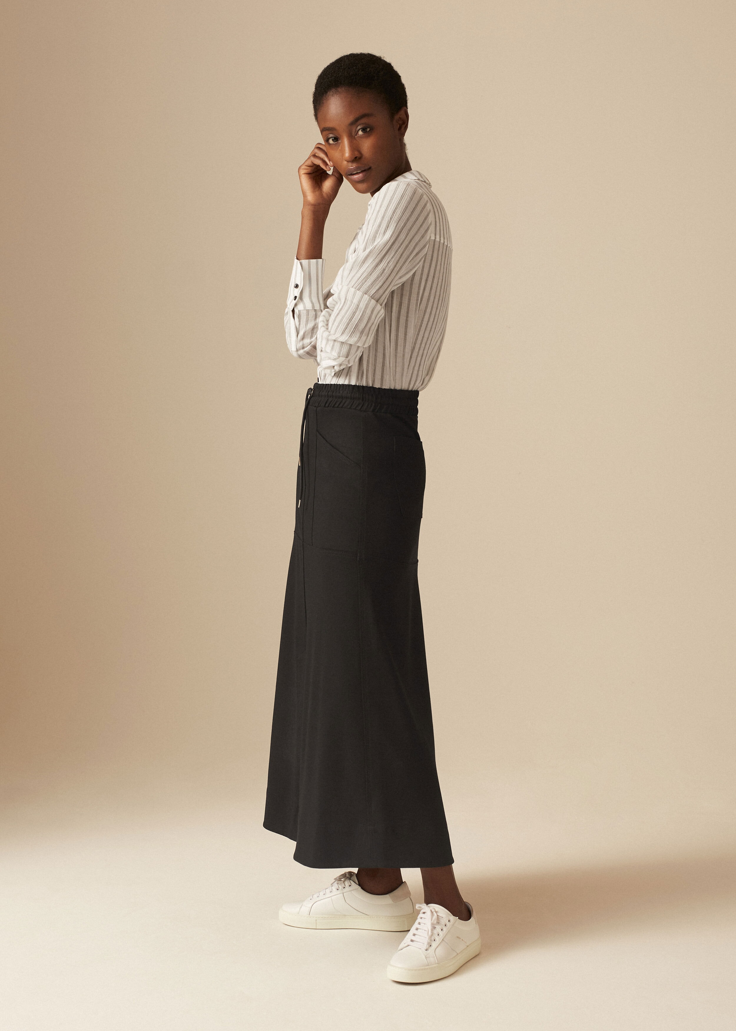 ESTEEZ SOPHIA Skirt - Straight Ponte Skirt for Women - BLACK