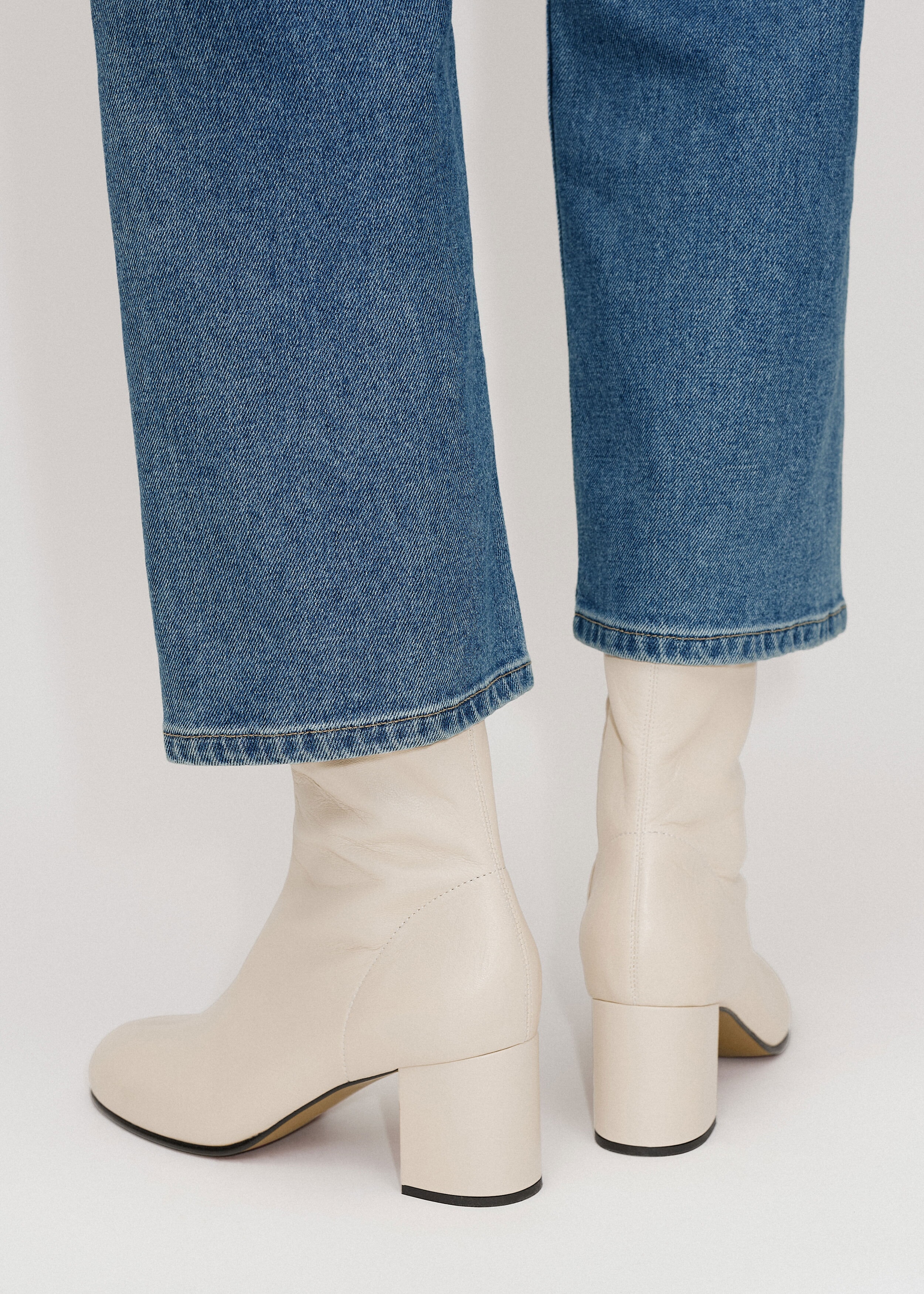60s Leather High Ankle Boot Off White