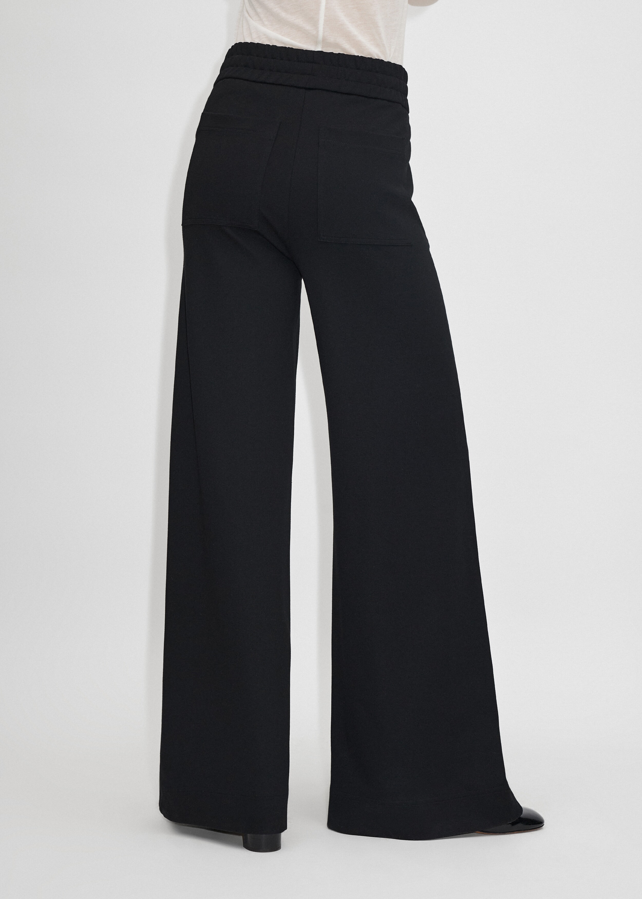 Ponte Knit Wide Leg Pant in Black – Sseko Designs
