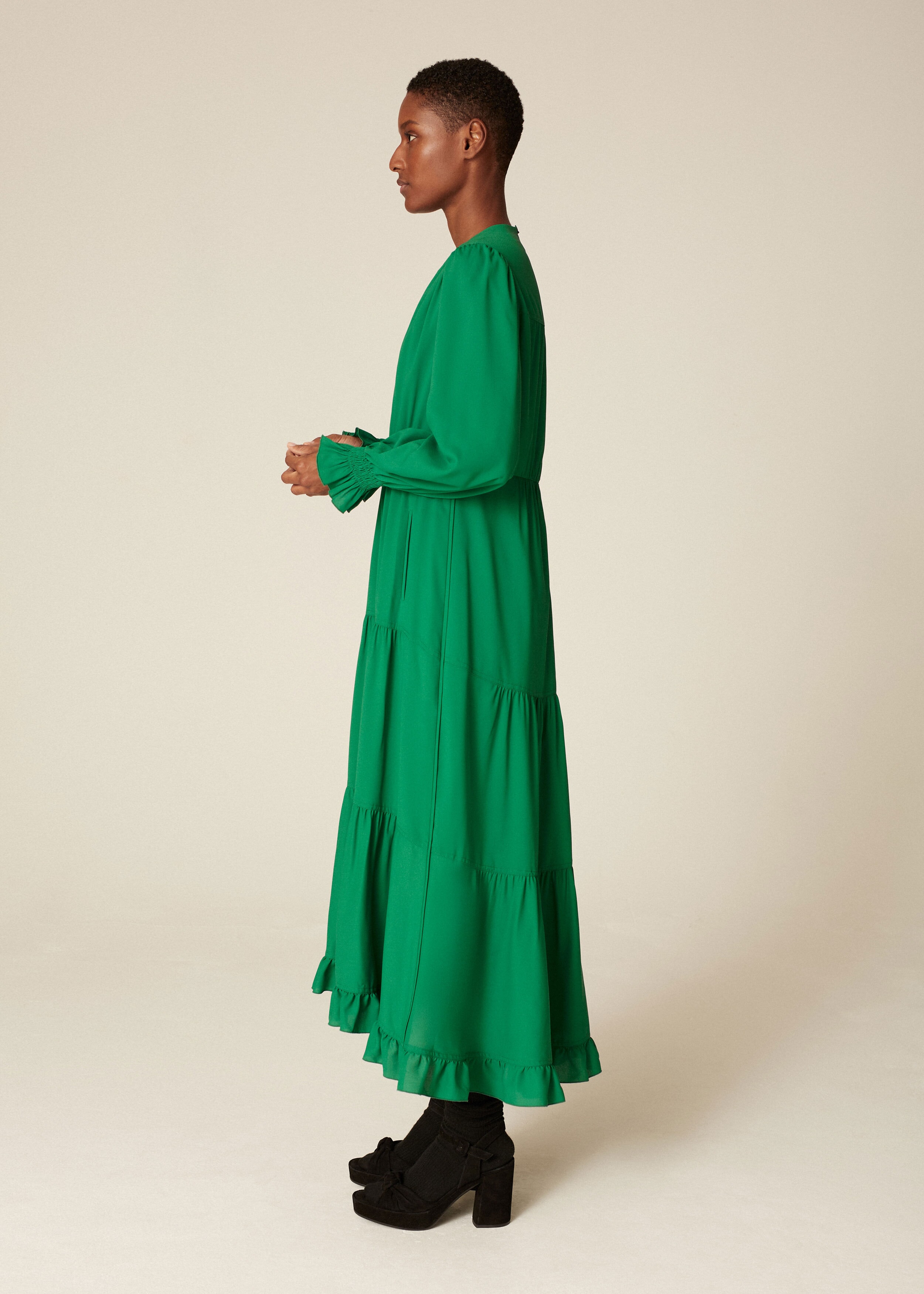 Feminine V Neck Maxi Dress + Belt Vibrant Green