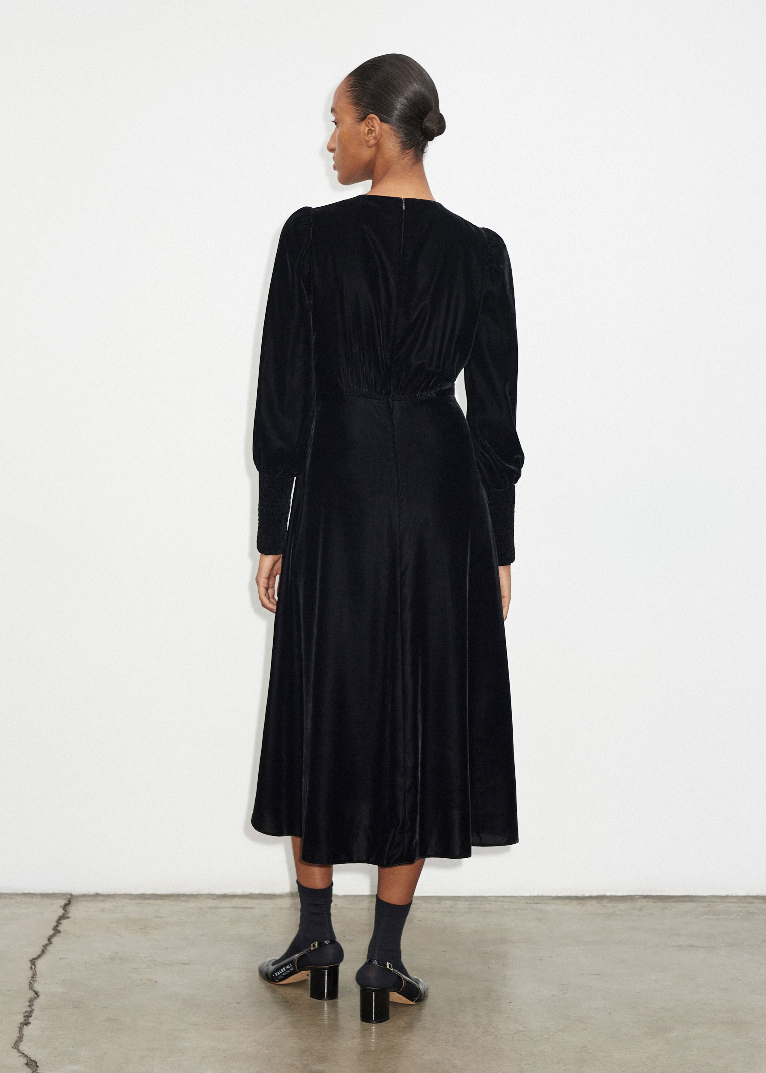 Velvet Statement Sleeve Midi Tea Dress Black