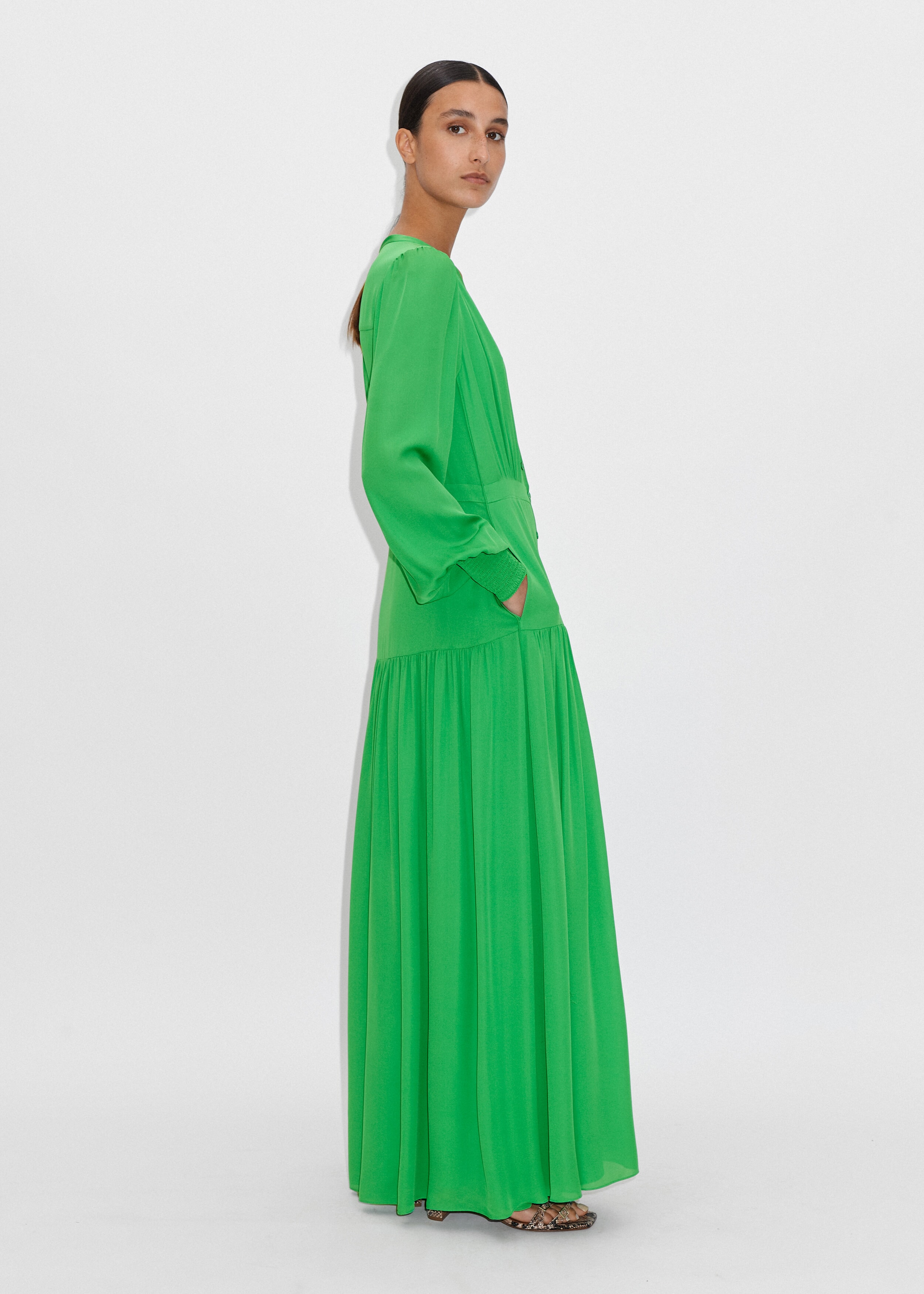 Silk Statement V-Neck Maxi Dress + Belt Rainforest Green