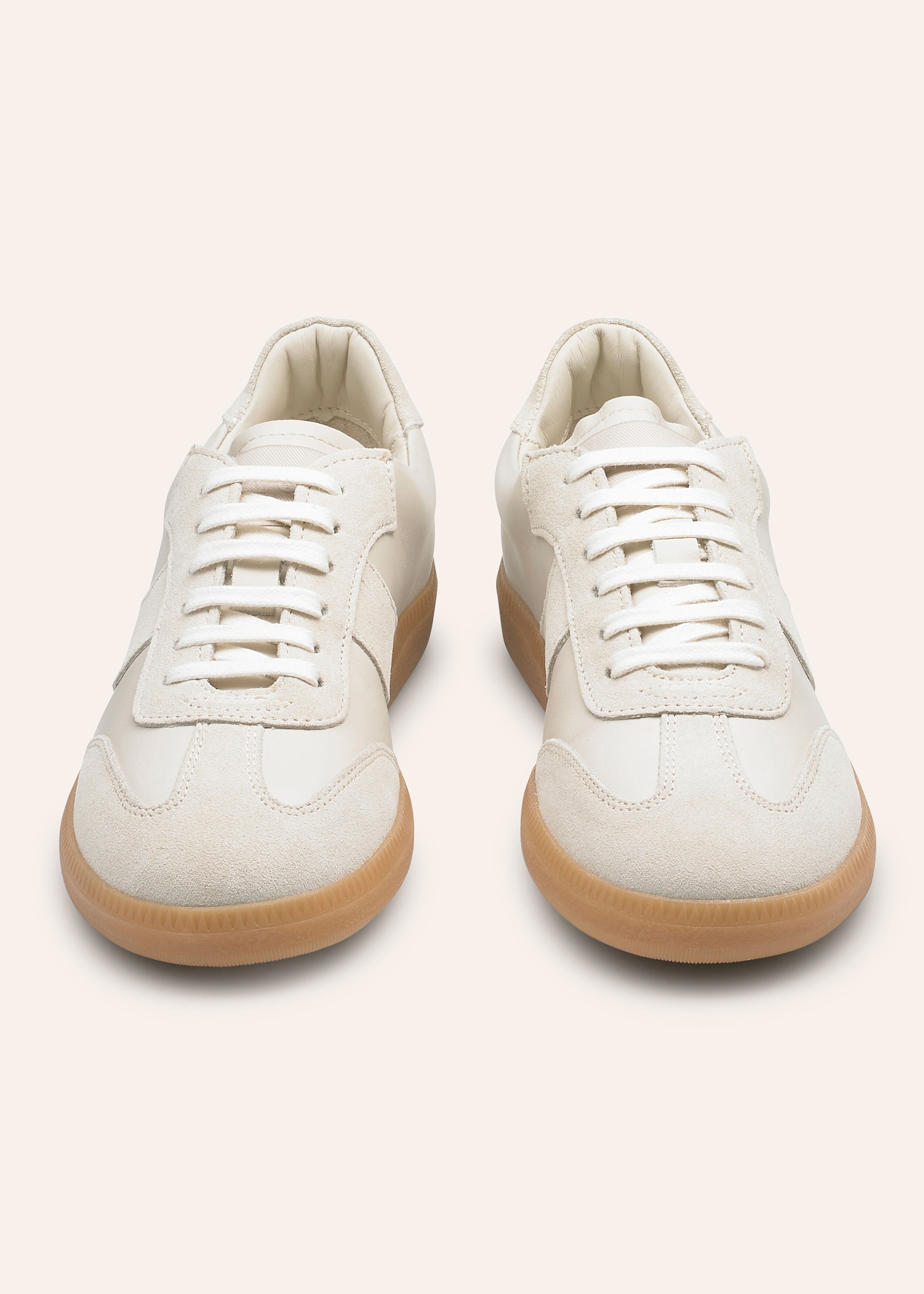 Retro Sneaker Off White