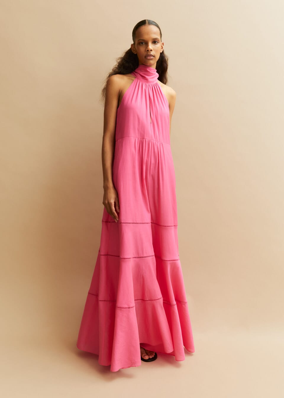 Me + Em pink flowy halterneck maxi dress. Crafted from lightweight cotton voile, this style falls to a flowing, tiered skirt for ease of movement and wear-all-day appeal.
