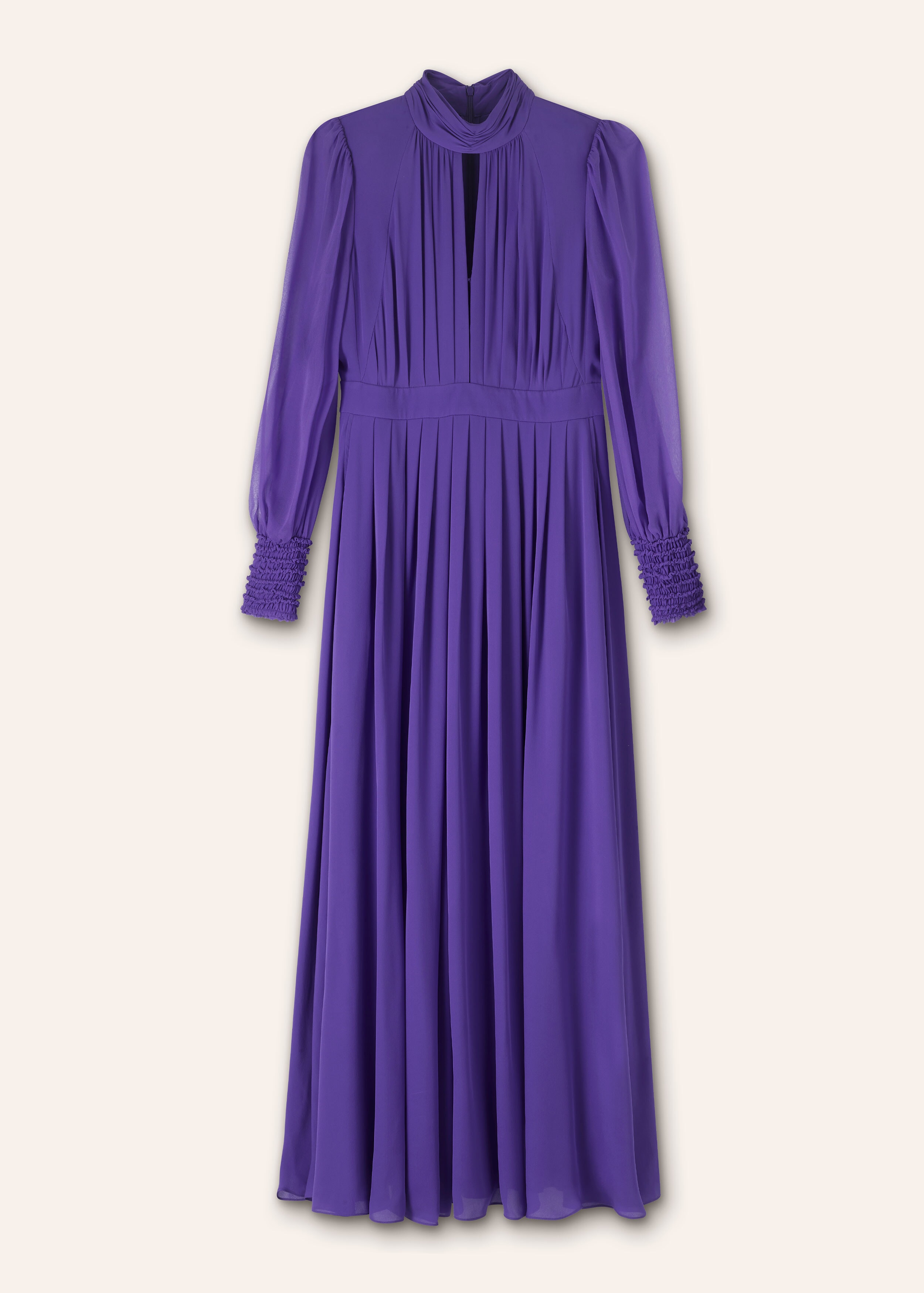 Belting a Maxi Dress - Lady in VioletLady in Violet