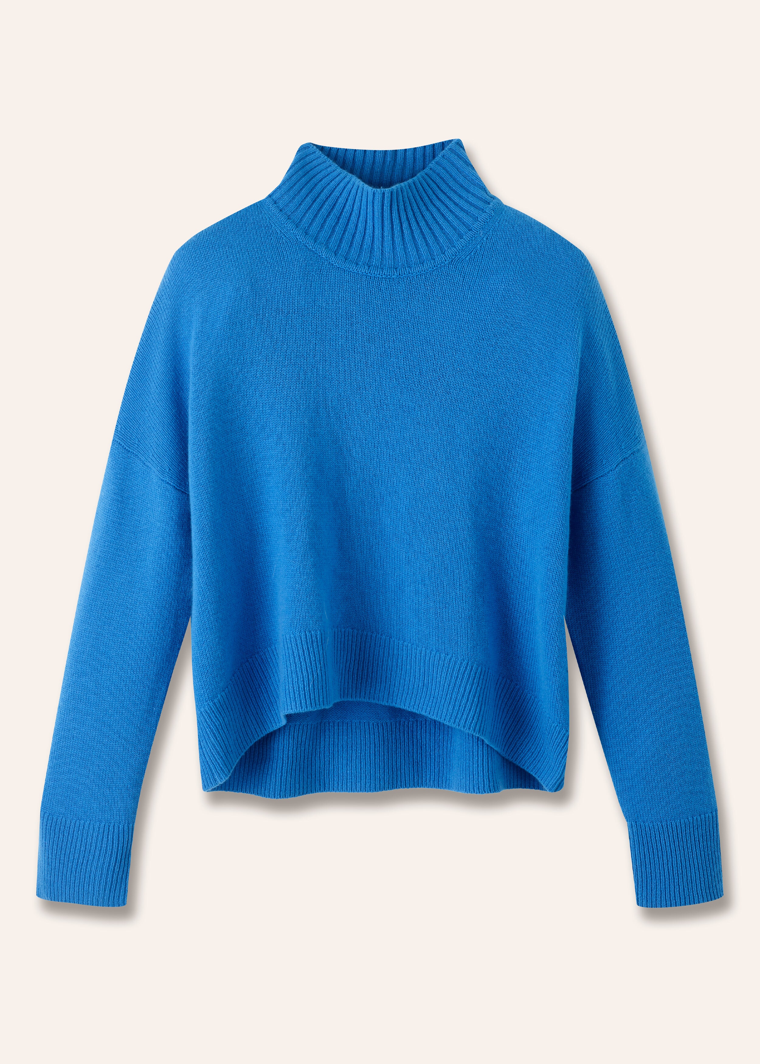 Merino Cashmere High Kneck Curved Hem Sweater Delft Blue