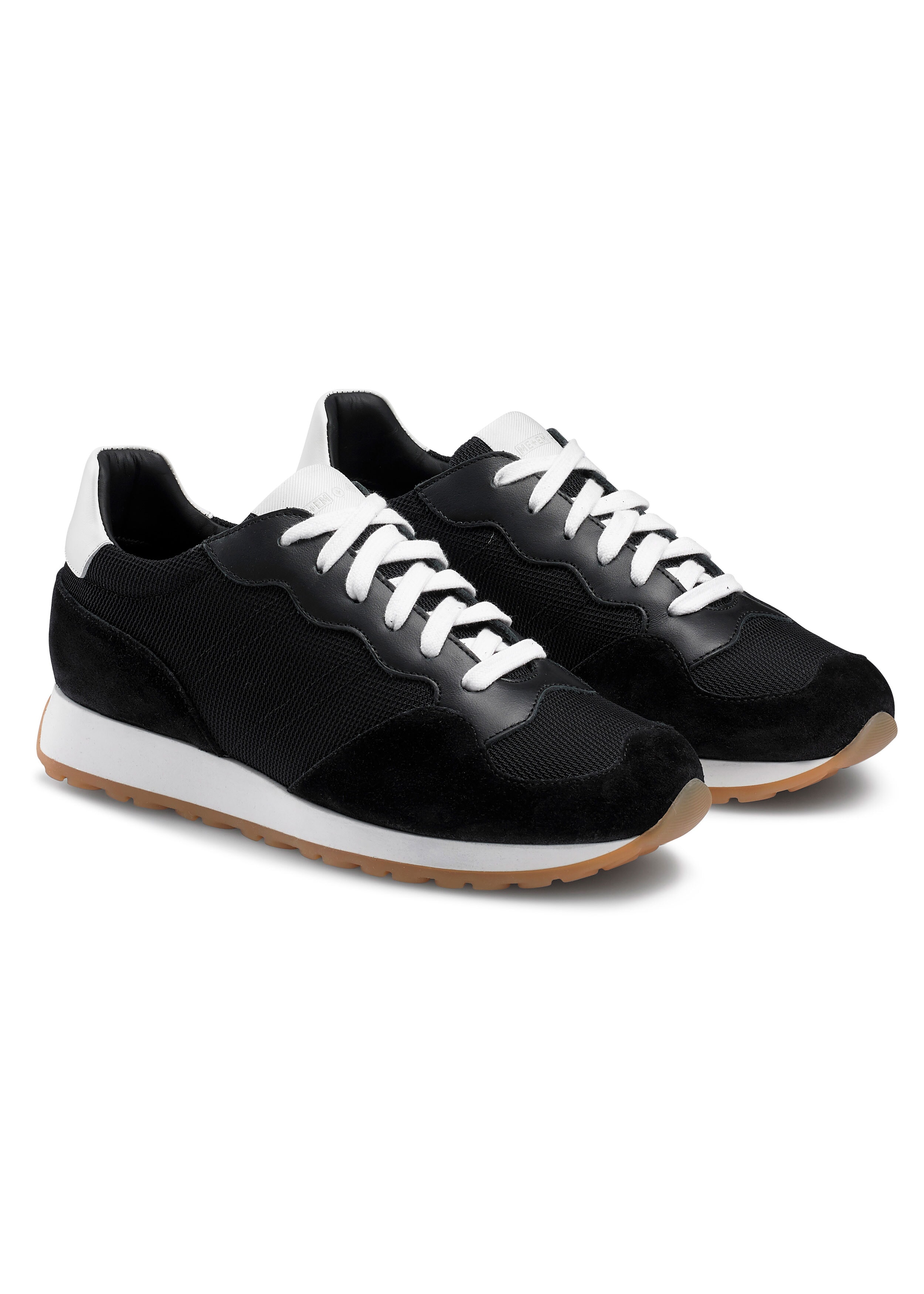 Lace-Up Running Trainer Black